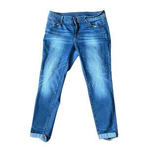APT 9 Crop Jeans